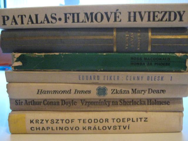 knihy II 011.jpg