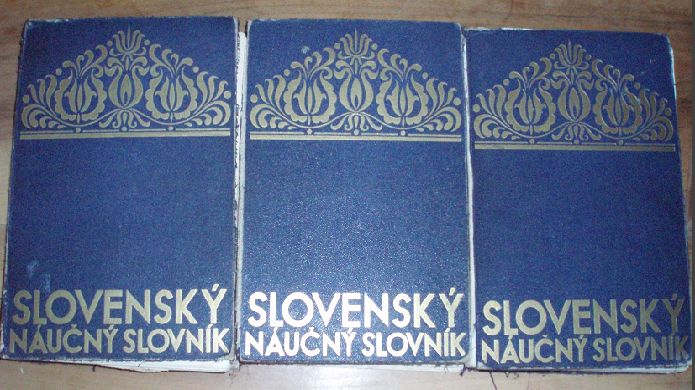naučny slovnik 1932.jpg